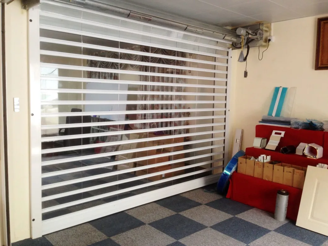 Ontruim van het het Polycarbonaatblind van de Weergevenrol van de Deur Commercieel PC het Kristalplc systeem 0
